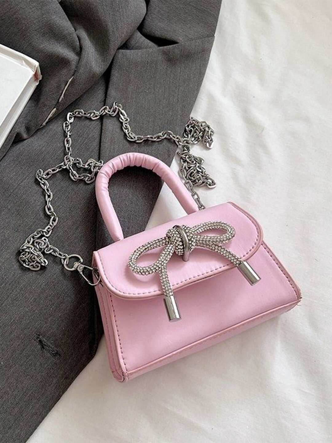 Сумка кросс-боди  GlamBow Mini Chain, фактура гладкая, розовый