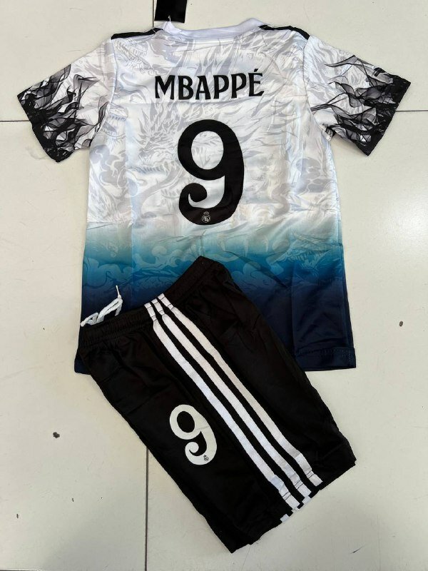 Форма спортивная , размер 16 — фото 1