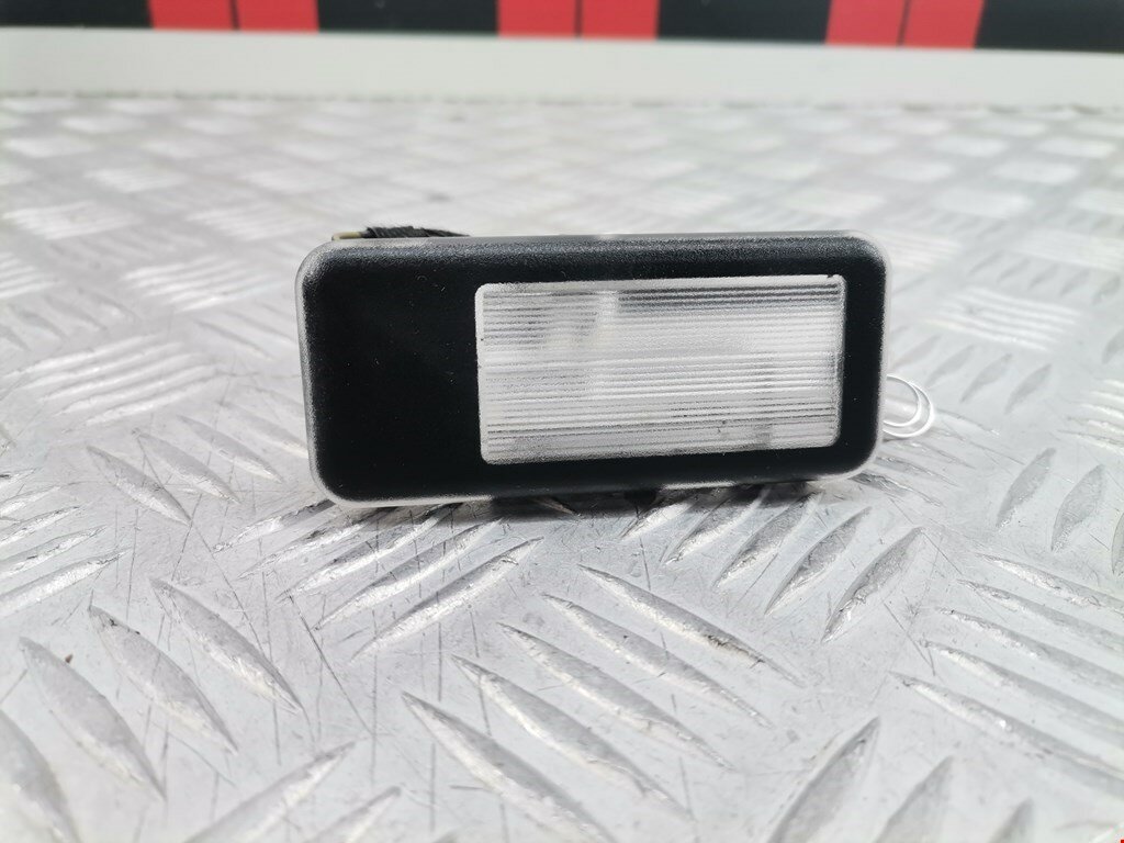Плафон салонный BMW X5 (E53) 63316961991 арт. 1941407