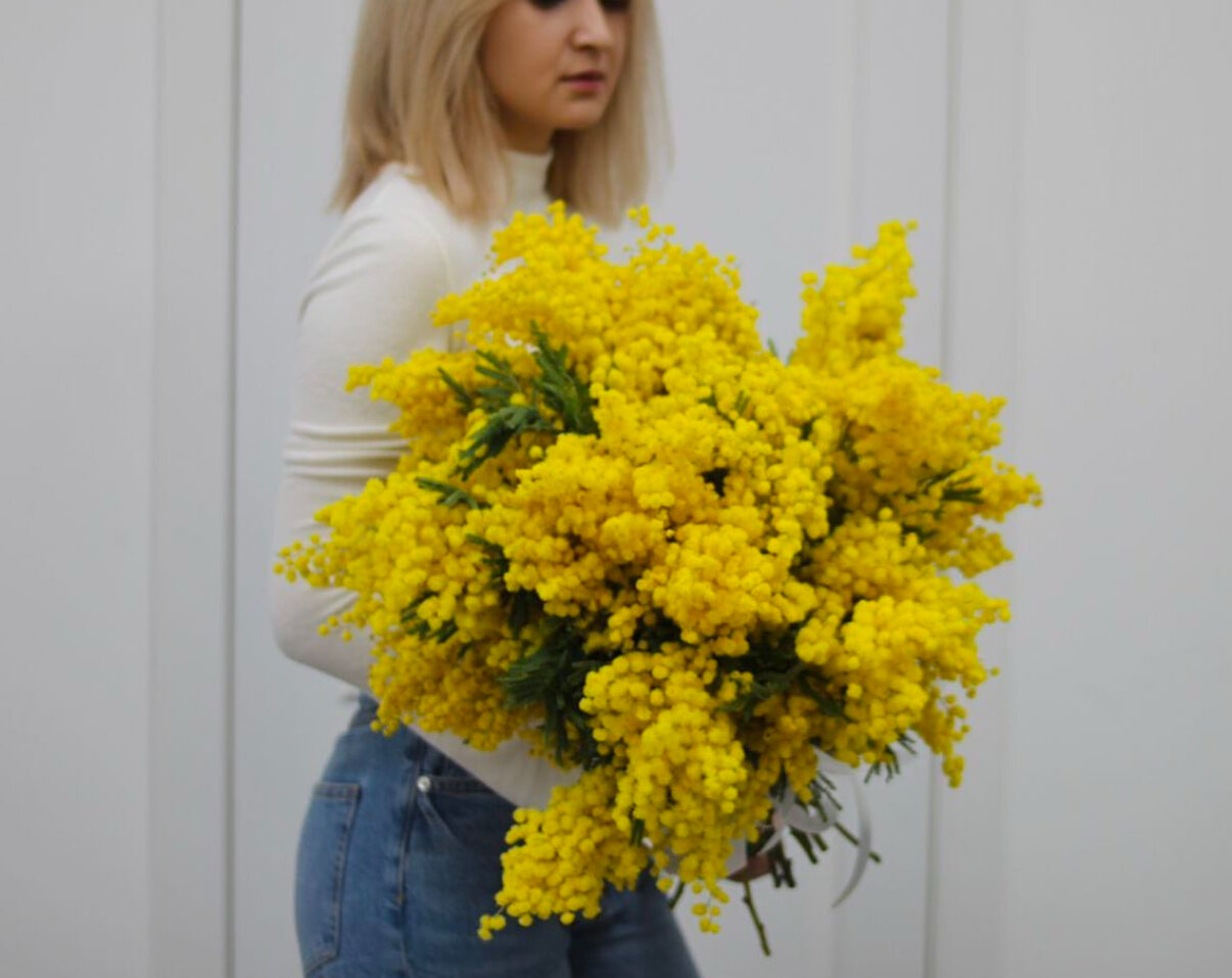 Букет мимозы размер M
