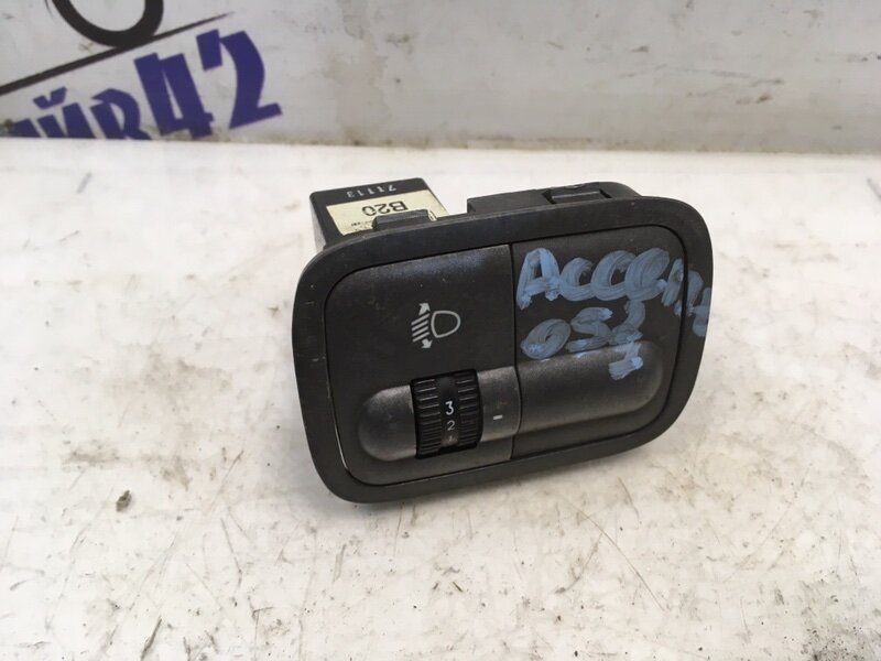 Б/У Кнопка Регулировки Фар Hyundai Accent 2008 Lc, Lc2 G4ec 29257 Hyundai-KIA арт. 9337025000