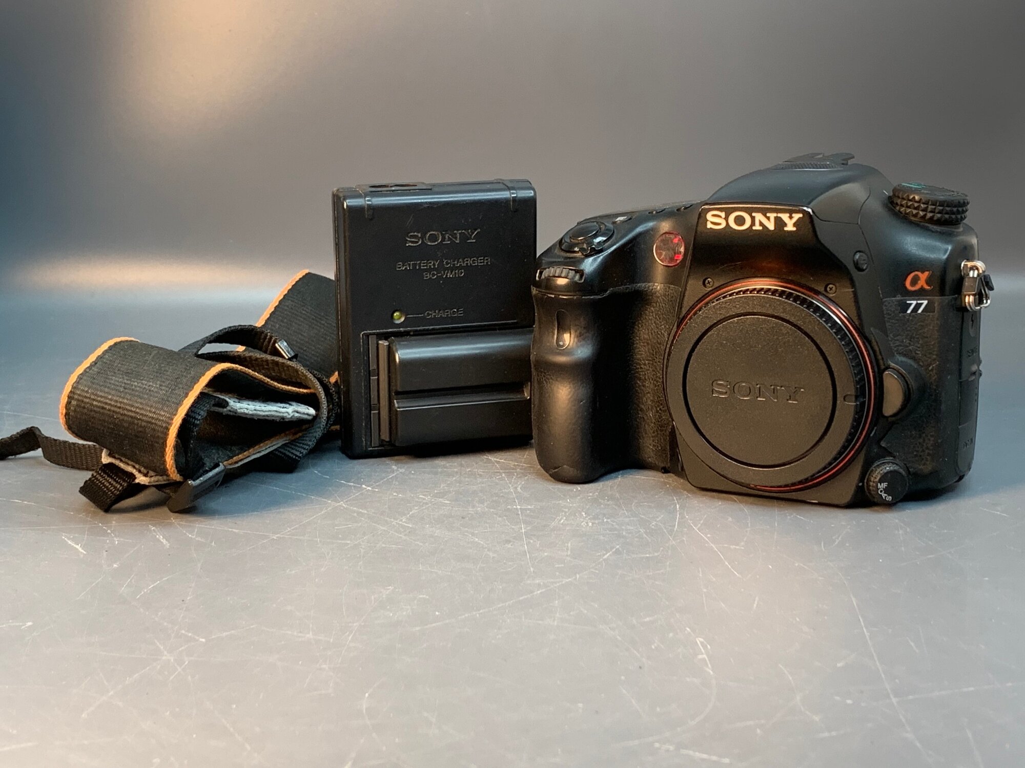 Sony A77, 100048 кадров пробега