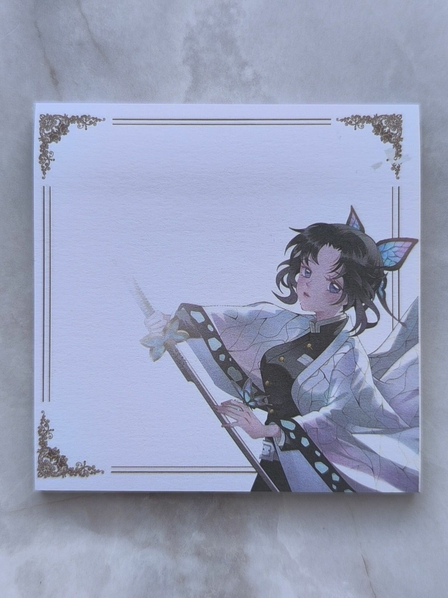 Стикеры для заметок с Шинобу Кочо из аниме "Клинок, рассекающий демонов"/"Истребитель демонов", 45 листов 7,5х7,5см