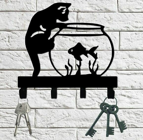 Крючки вешалка ключница "Кот и аквариум" черные 21х20см - фотография № 1