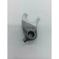 Вилка копирного Вала центральная 4Т 172FMM   ...