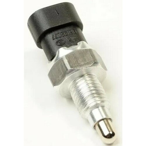 Датчик заднего хода Daewoo Nexia Chevrolet Lanos Lacetti Daewoo 456₽