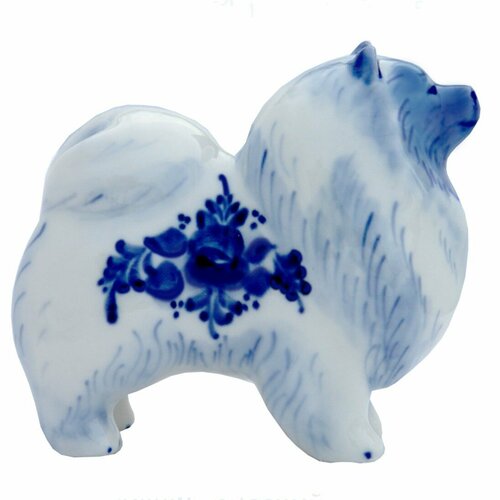 Фарфоровая статуэтка 