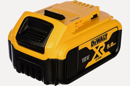 Изображение товара Аккумулятор (18 В; 5.0 А*ч; Li-Ion) DEWALT DCB 184