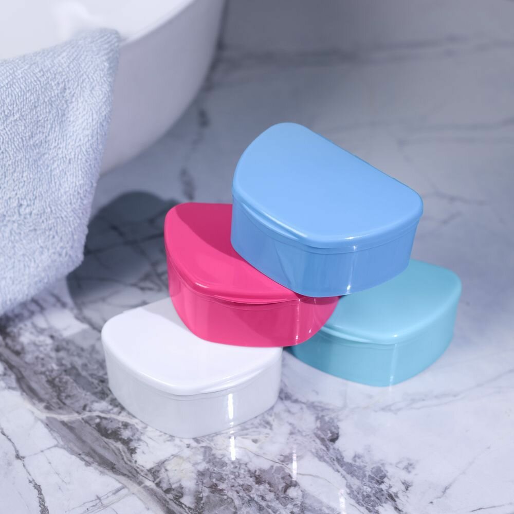 Изображение Контейнер Revyline Denture Box 04 для хранения зубных конструкций