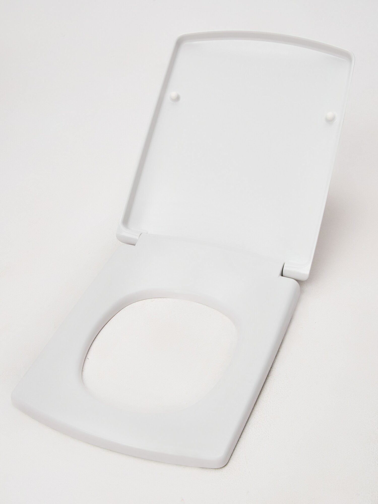 Крышка-сиденье Jacob Delafon Escale с микролифтом