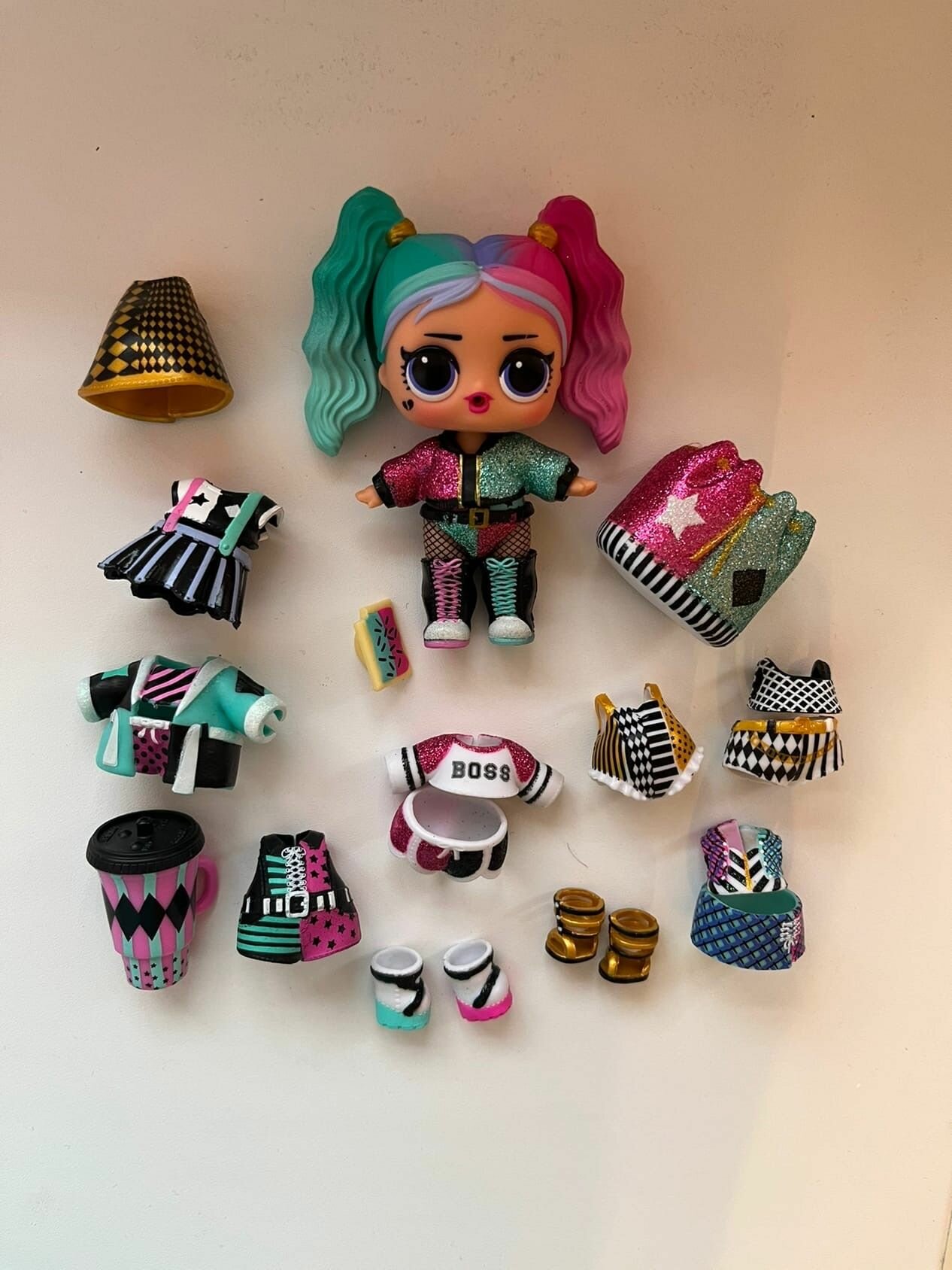 фото Кукла LOL Surprise с одеждой набор Advent Kalendar