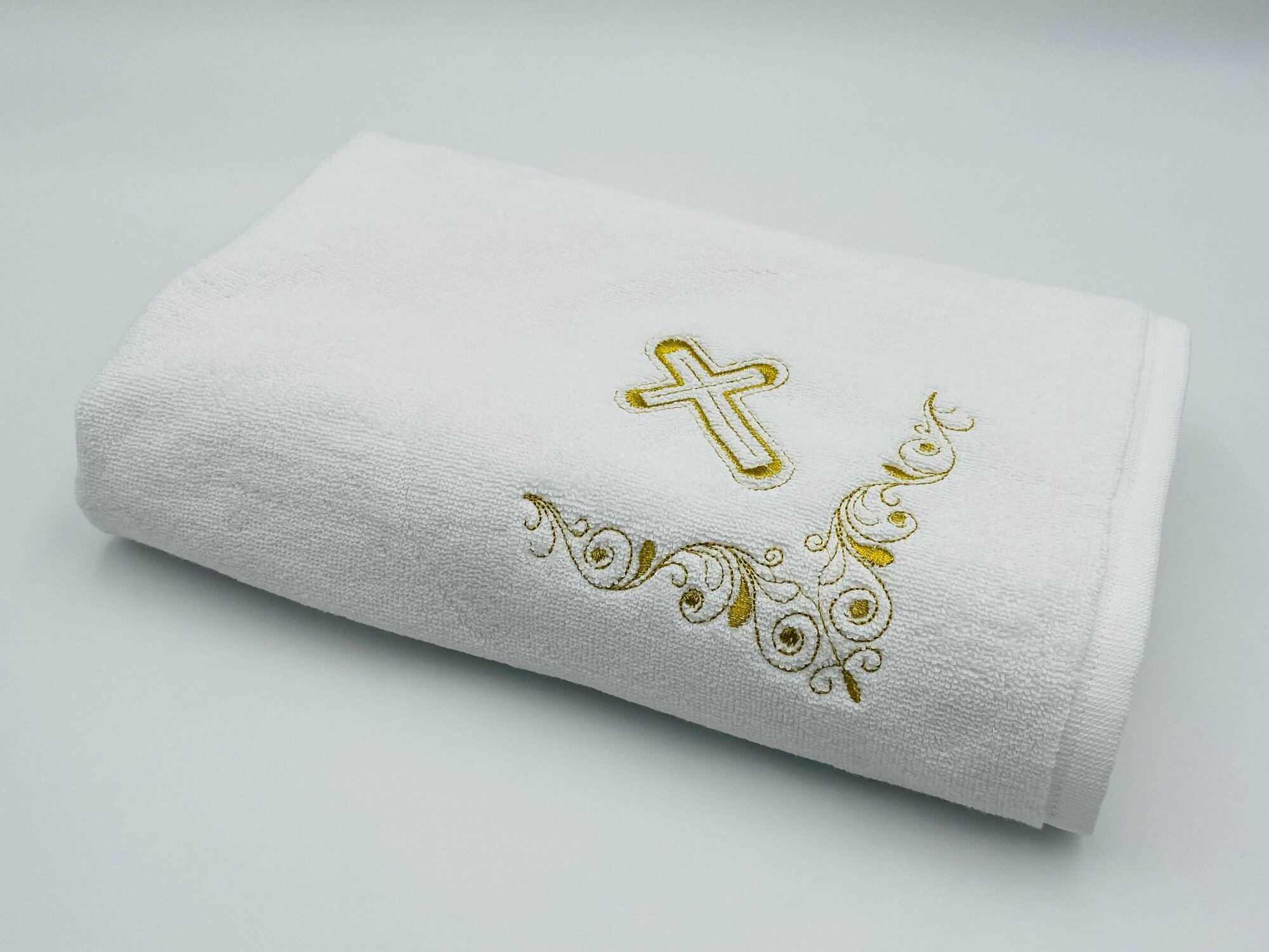 Полотенце детское крестильное махровое белое с вышивкой "Крестильная простынка. Золото." 95х95 см