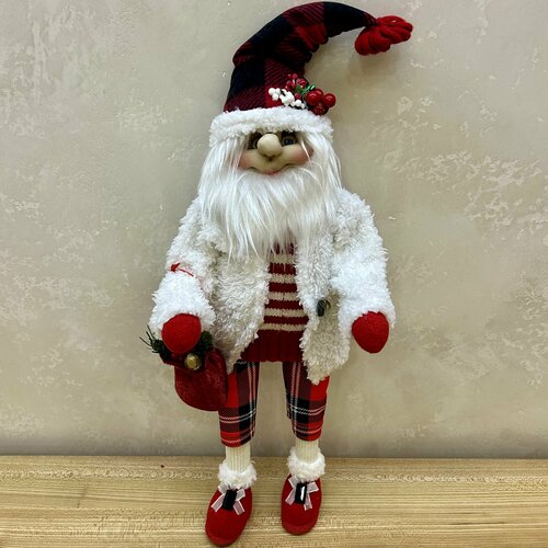 Кукла-оберег ручной работы Гном Домовой в рукавичках 50 см