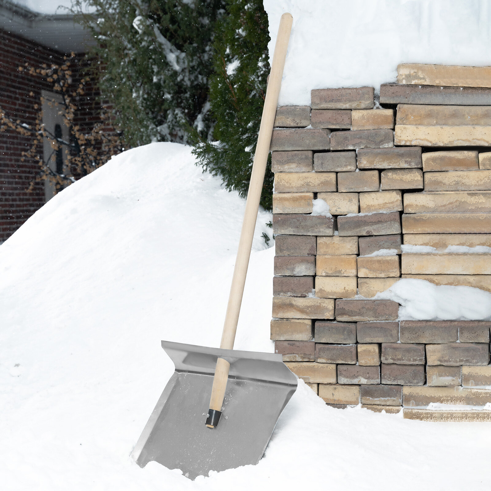 Лопата для уборки снега Сибртех тротуарная, алюминиевая, 500 х 400 мм, без черенка, 61657 - фотография № 4