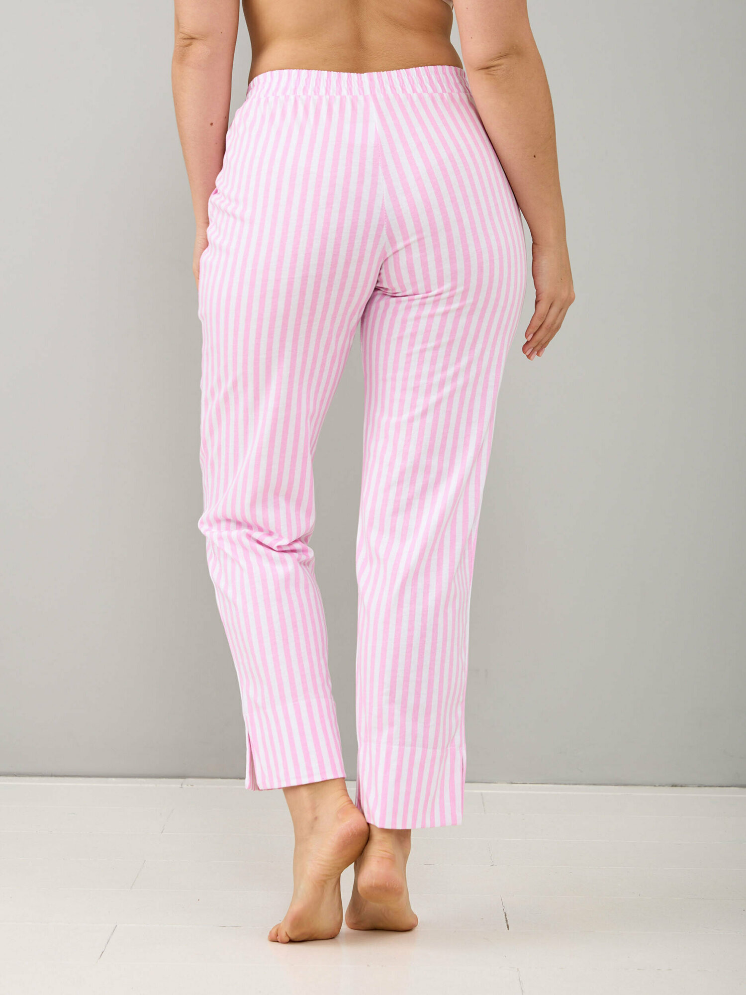 Пижама домашняя женская Алтекс с рубашкой и штанами розовая, размер 52 - фотография № 10