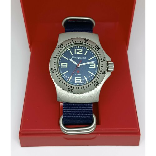 фото Наручные часы восток командирские, синий