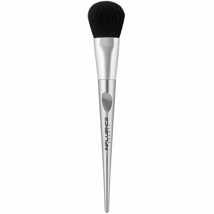 Кисть-лапка Influence Beauty Sculptor and Powder Brush для нанесения контуринга и пудры