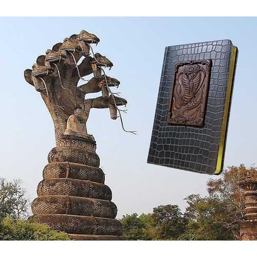 Ежедневник блокнот недатированный с барельефом-талисманом из дерева, Змея, в фен-шуй – символ мудрости, А5, 213х138, Мастерская Символов, подарок, сувенир