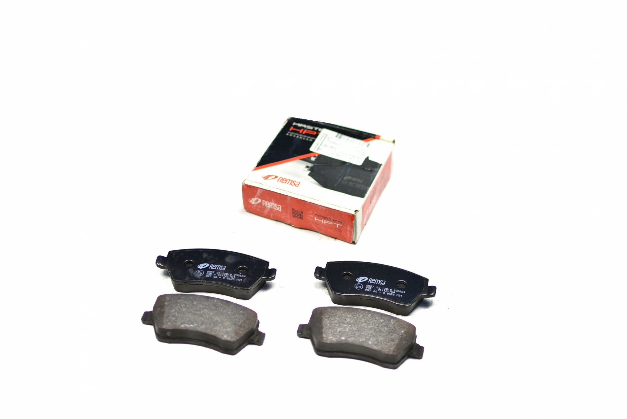 Колодки тормозные передние Renault Duster / Lada Largus, Vesta / Nissan Almera