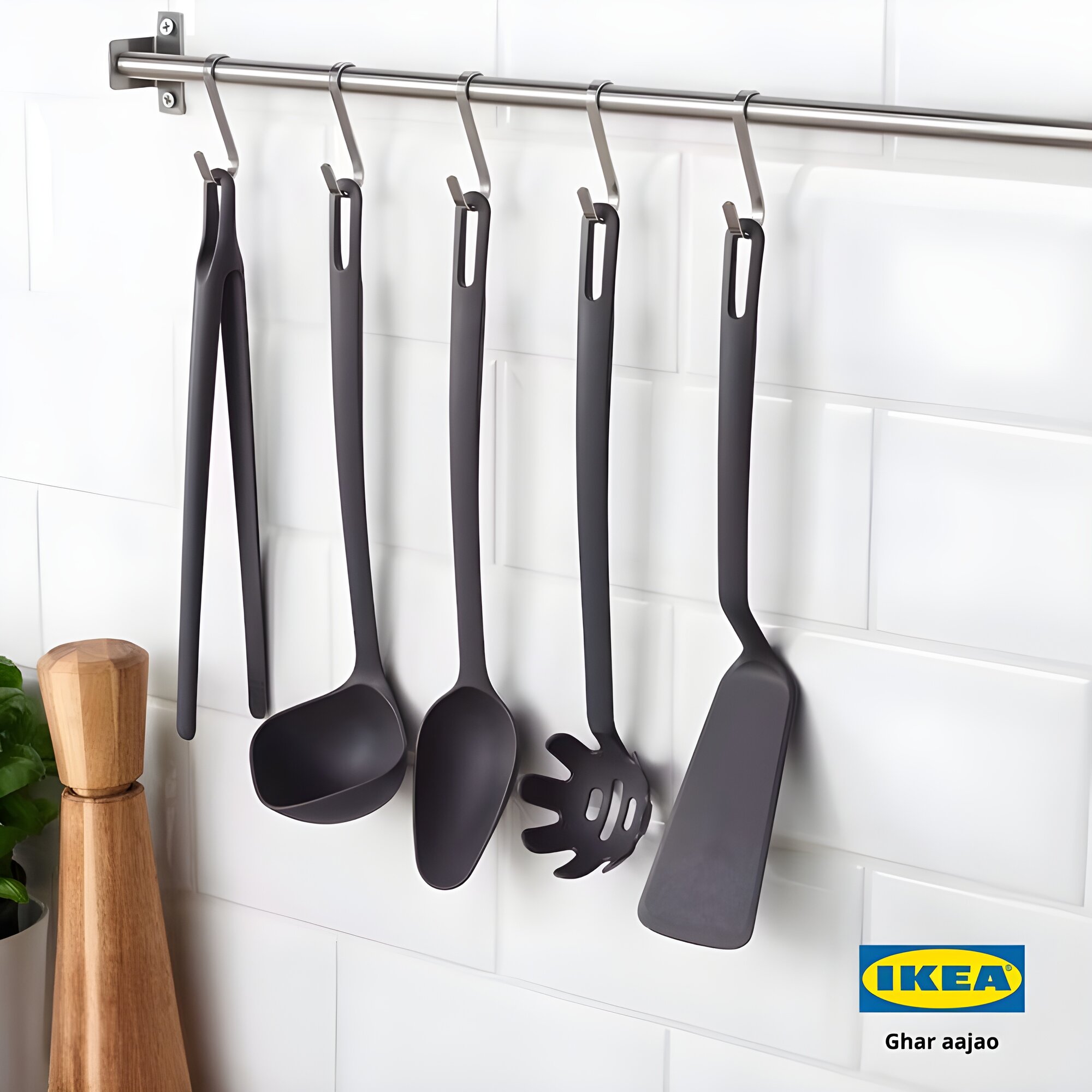 Набор кухонных принадлежностей IKEA FULLÄNDAD из 6 предметов серого цвета.