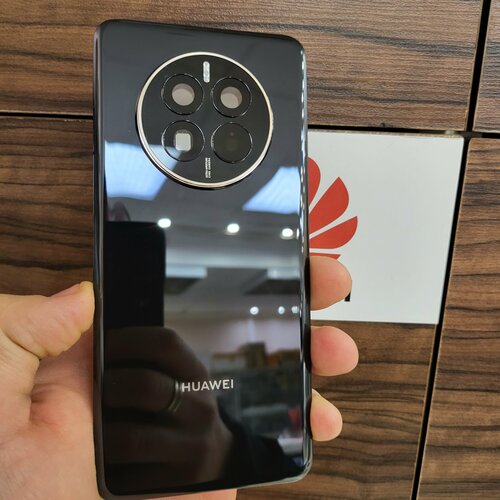 Крышка для Huawei Mate 50 оригинальная (заднее стекло) цвет: чёрный