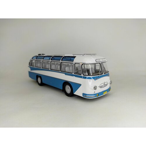 Масштабная модель 1/43 Лаз-697Е регата