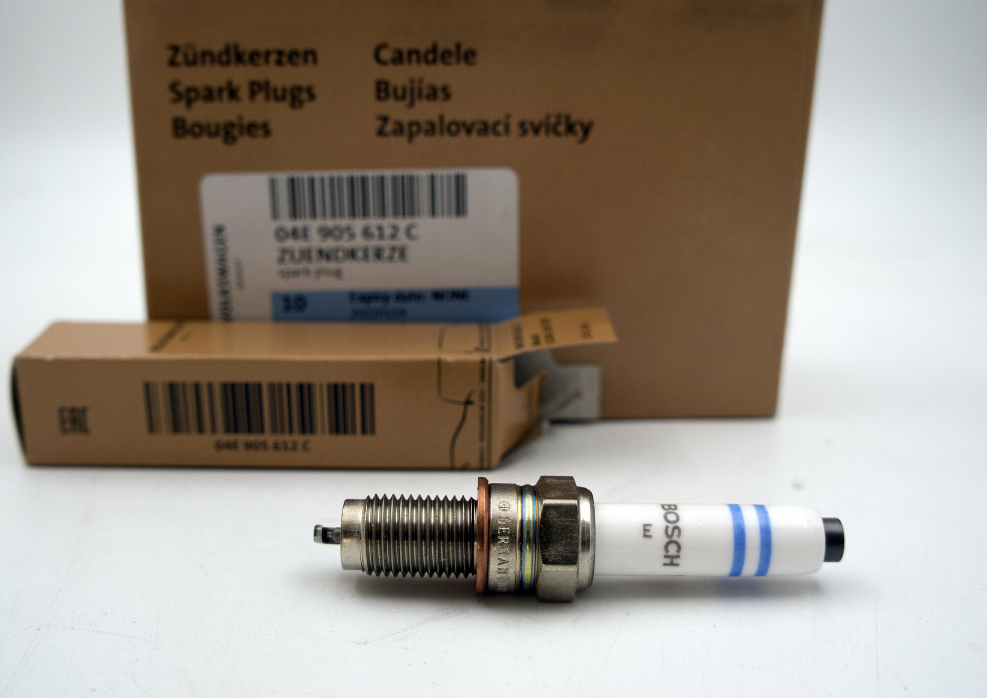 Арт Euro: 04E905612C/Арт Rus: 04E905612C/VAG/Свеча зажигания "Longlife"/Spark Plug