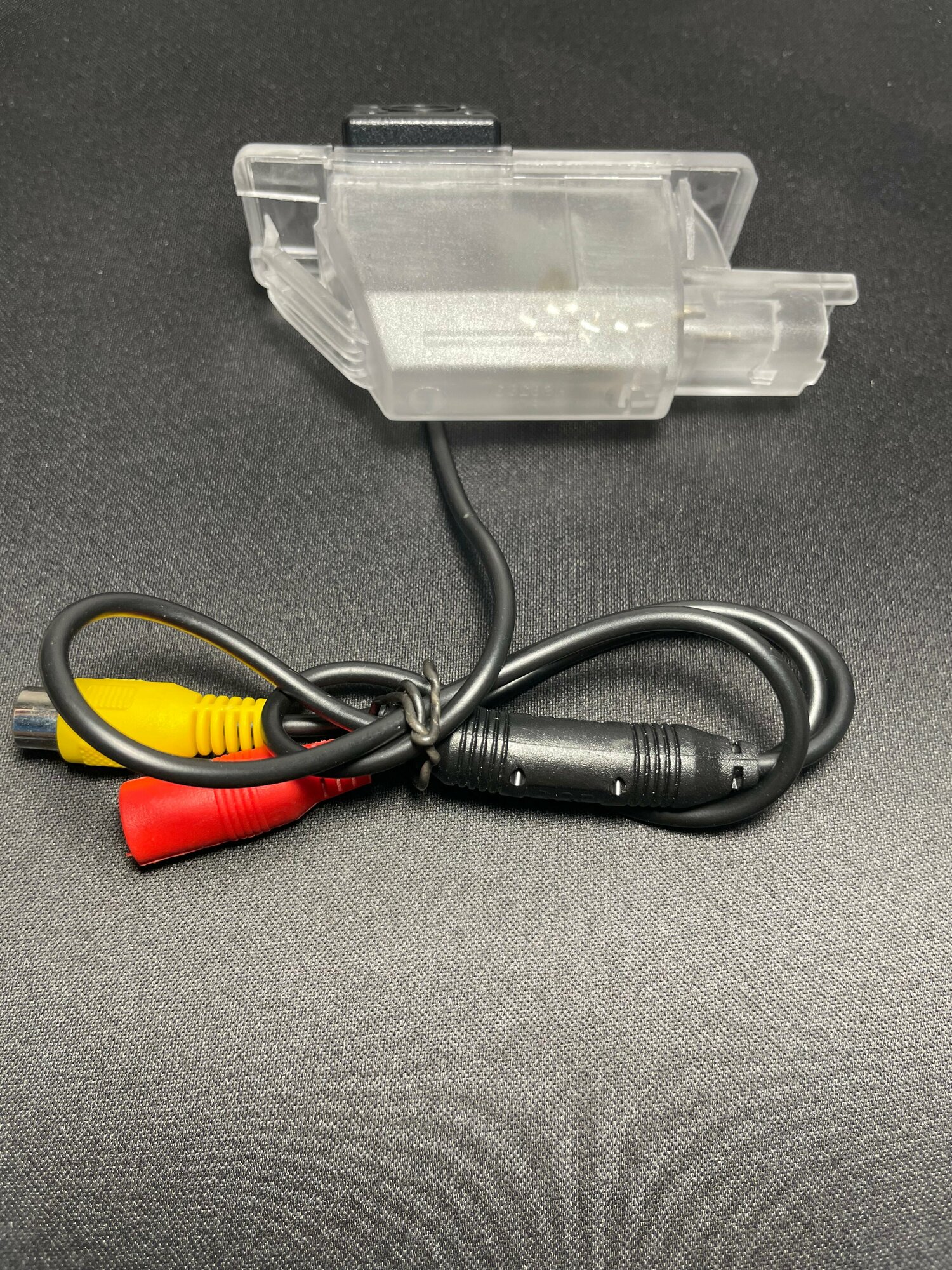 Камера заднего вида Citroen C2 C3 C4 C5 C6 C8 DS5 / Peugeot 1007 208 301 307 308 406 407 408 508 607 806 807 RCZ — фото 4