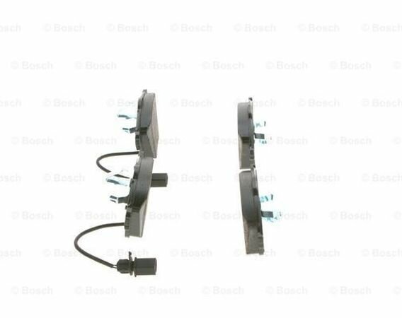 Тормозные колодки Bosch - фото №14