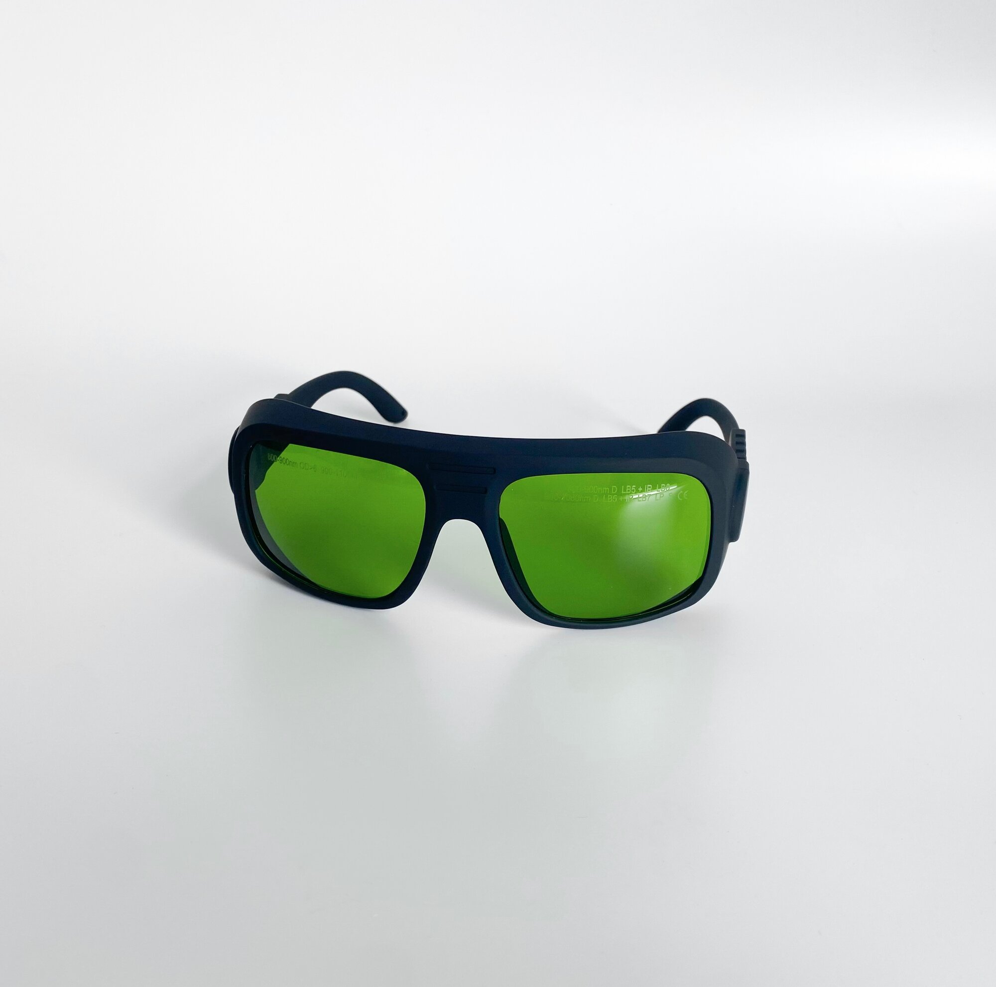 фото Очки защитные LP-YHP-2 (800-1100нм) для диодного лазера и NDYAG с OD 5+/7+