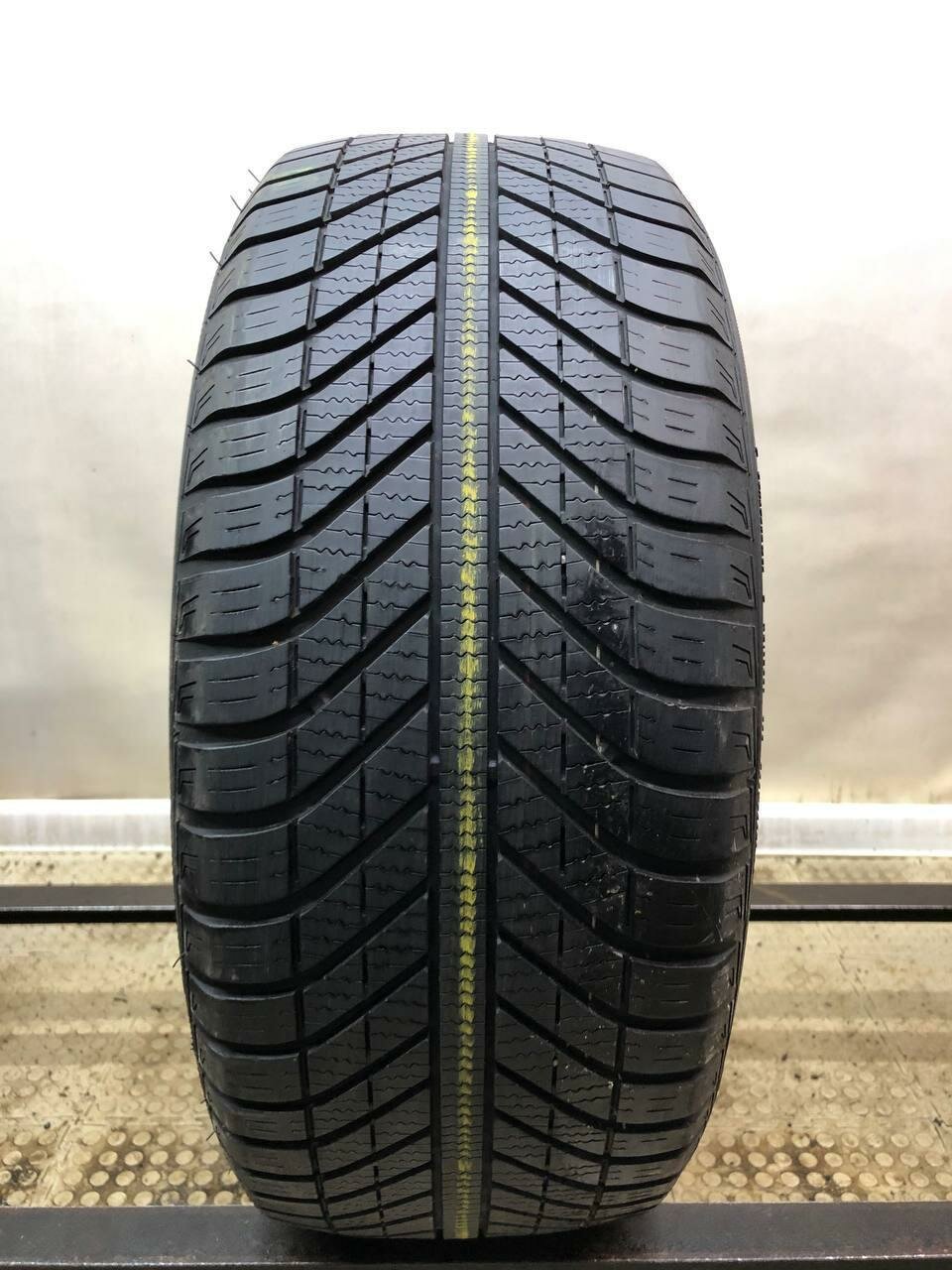 Goodyear Vector 4 Seasons 225/50 R17 БУ Шины Летние