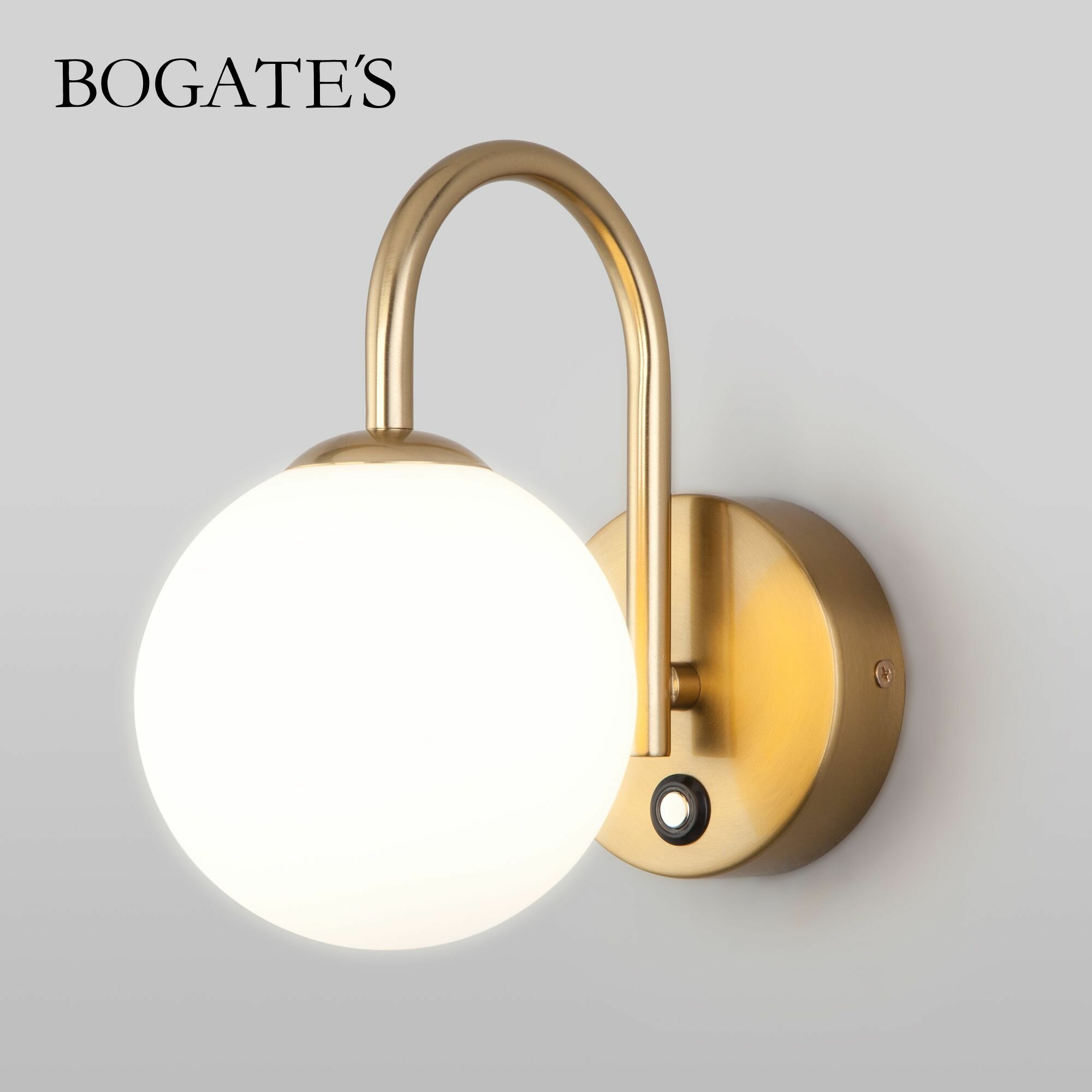 Бра / Настенный светильник со стеклянным плафоном Bogate's Brook 359/1 латунь