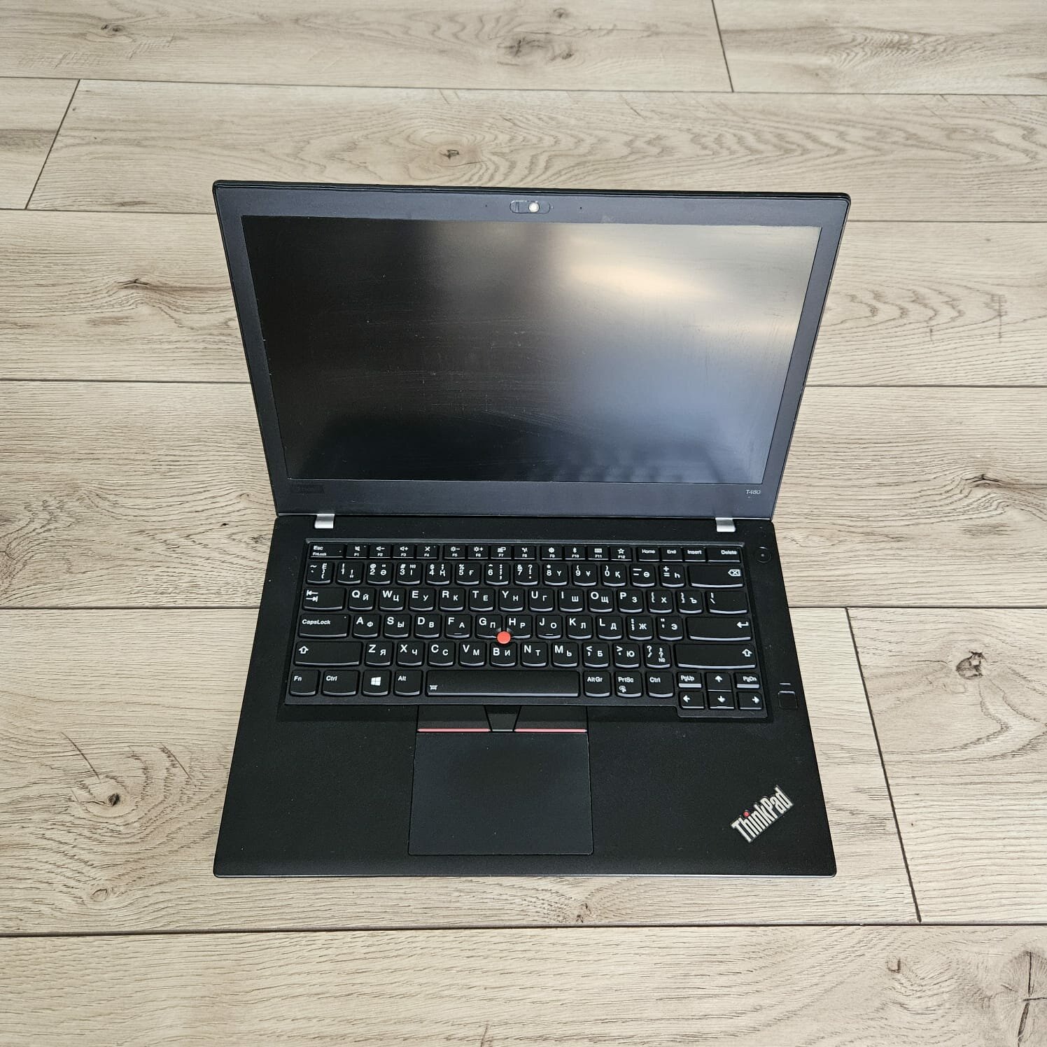 14-дюймовый ноутбук Lenovo ThinkPad T480 Intel Core i5 и видеокартой Intel UHD