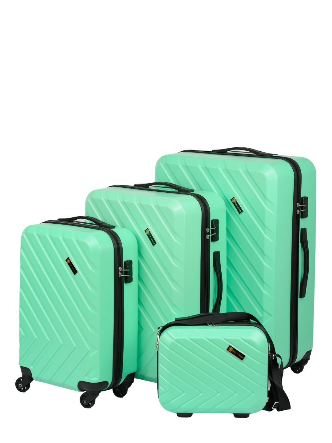 Комплект чемоданов Sun Voyage 