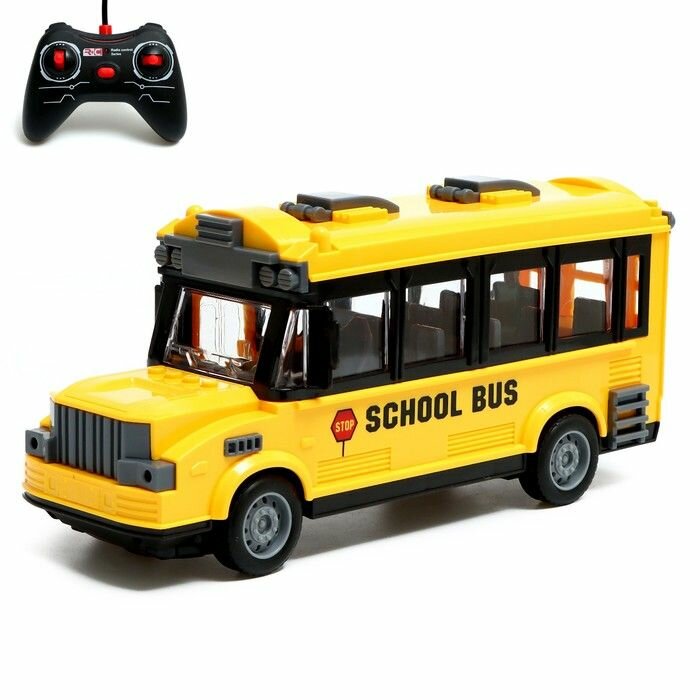 Автобус радиоуправляемый "Школьный", световые эффекты, работает от батареек