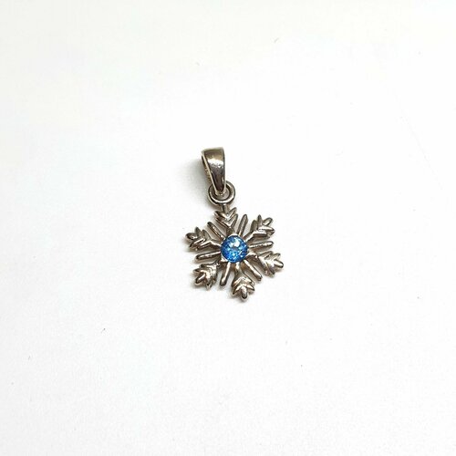 фото Подвеска stfilligree кулон снежинка из белого золота, белое золото, 585 проба, топаз, размер 1 см.