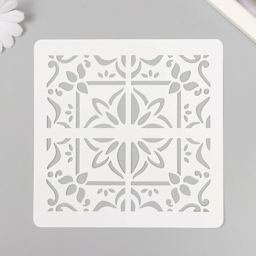 Трафарет плитка 15х15 см 384₽