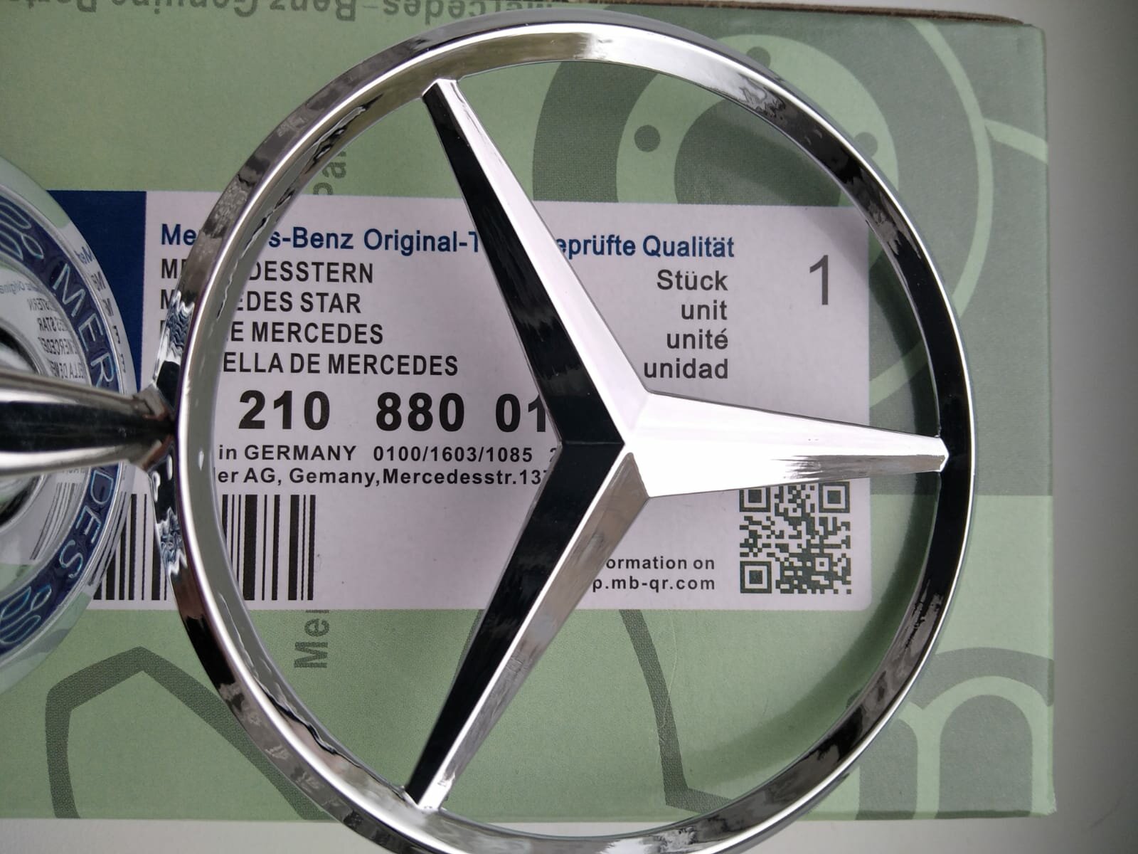 Эмблема прицел на передний капот Мерседес Значок Mercedes штерн Хромированный А2108800186 — фото 1