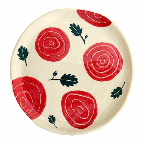 Тарелка ручной работы с росписью Красные розы и листья керамика 16 см 2741₽