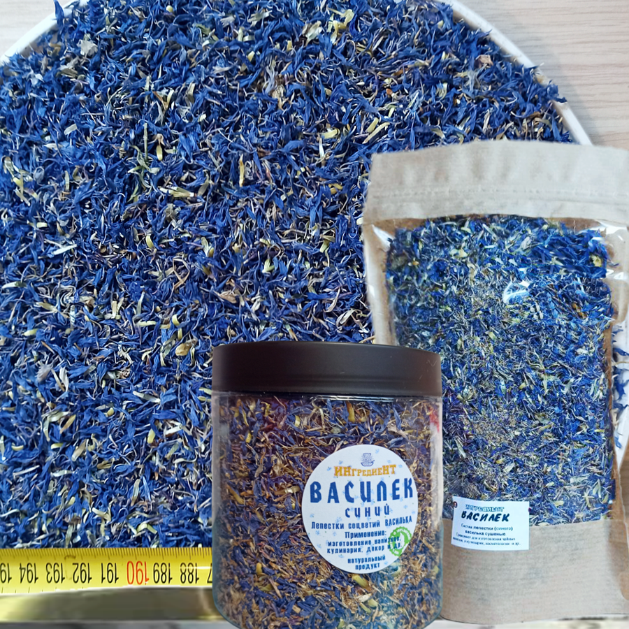 фото Василек синий, лепестки