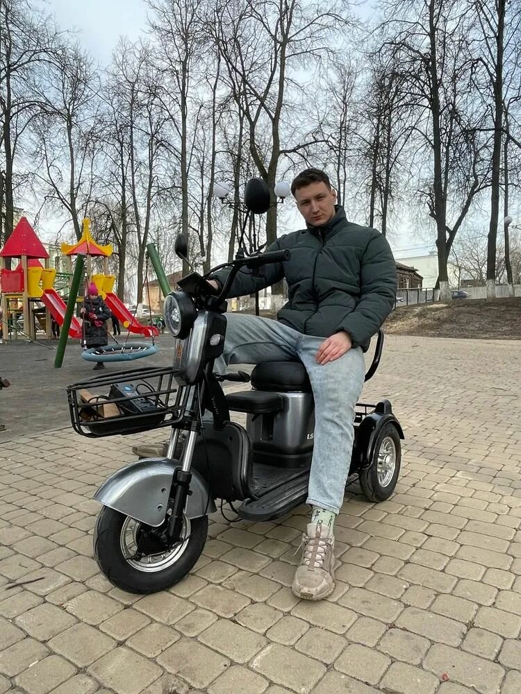 Электроскутер трехколесный LS-CO XTK A1 1000W, 60V/23AH