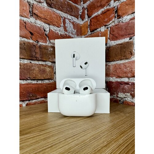 Беспроводные наушники Apple AirPods 3 Lightning Charging Case Lightning белый 23990₽