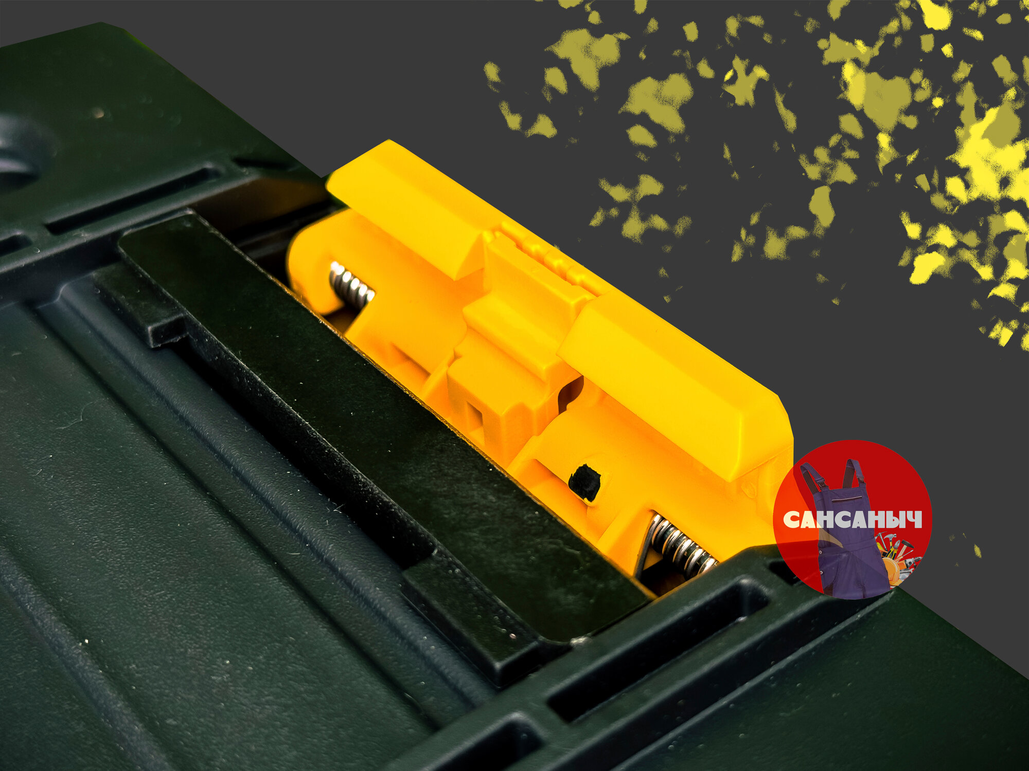 Ящик TOUGHSYSTEM 2.0 DeWALT DWST08330-1 — фото 1