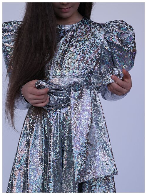 Платье Leya.me, размер 98, серебряный