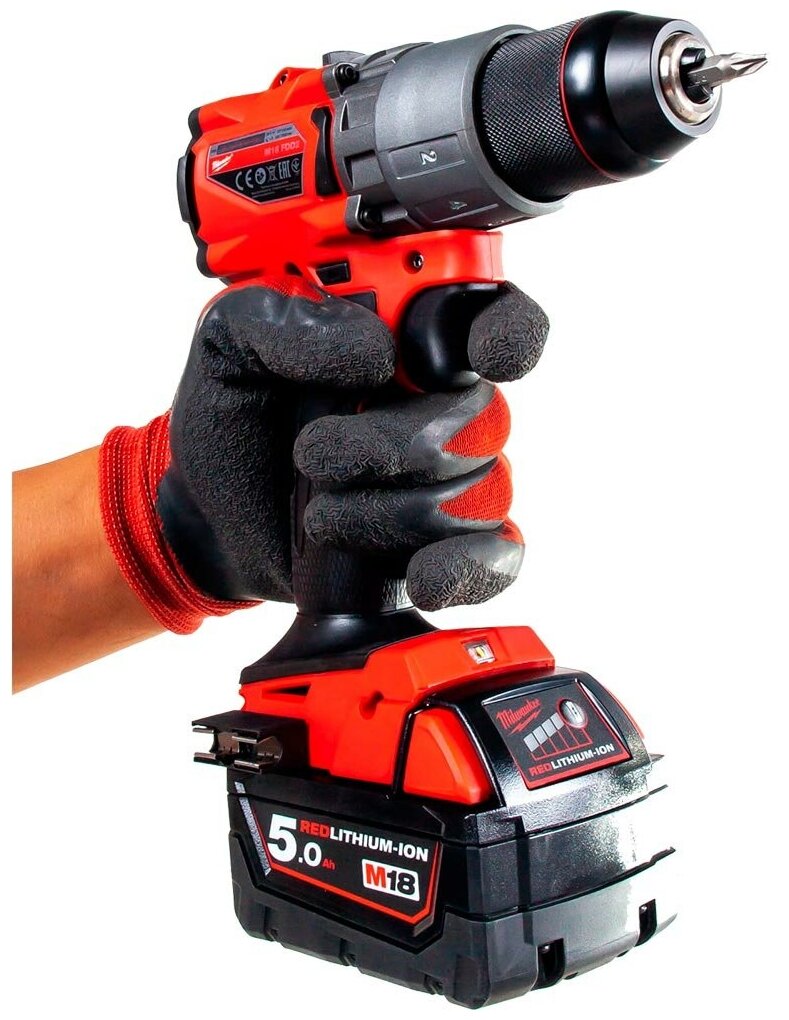 Аккумуляторная дрель-шуруповерт Milwaukee M18 FDD2-502X - фотография № 14