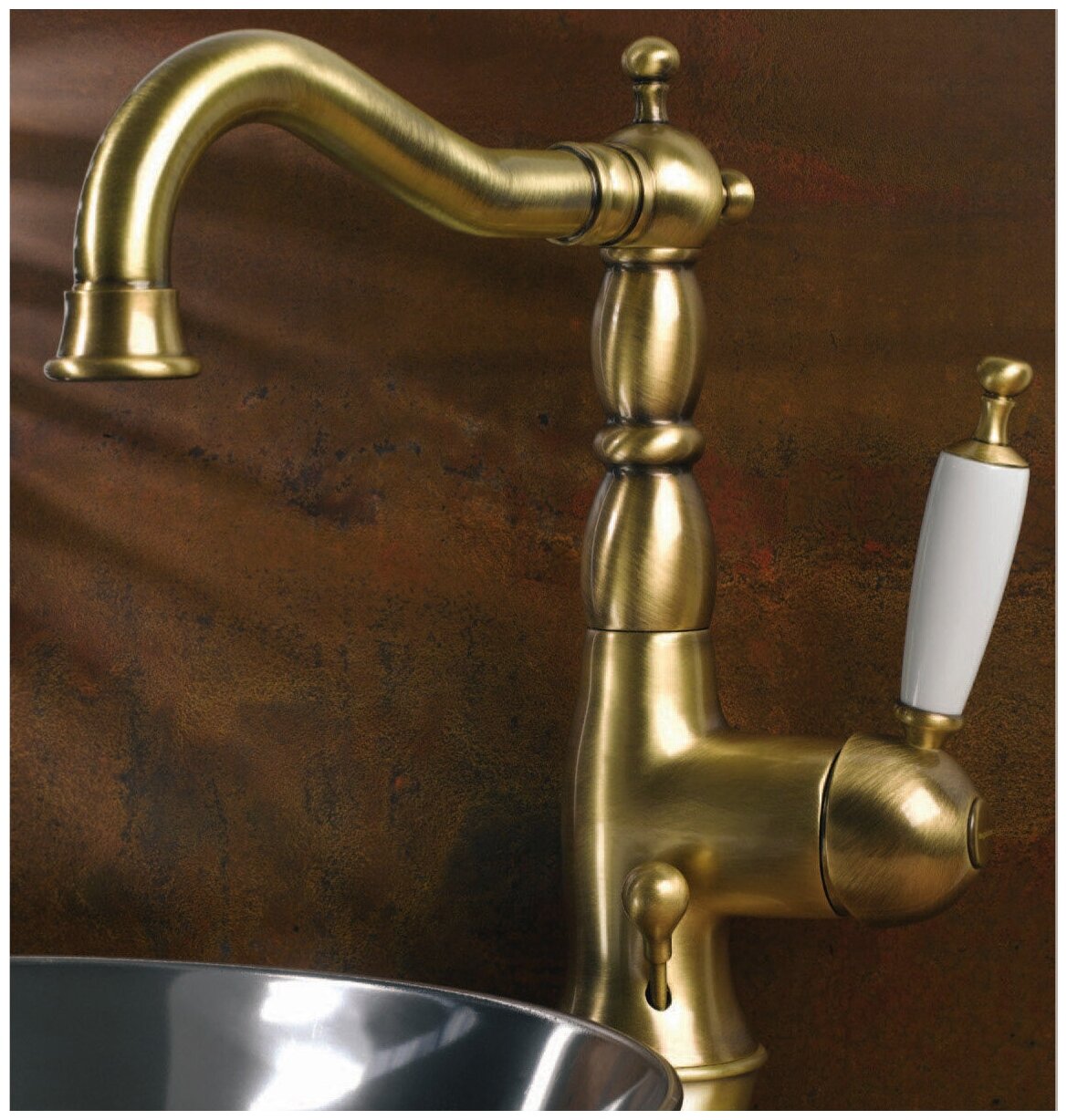 Смеситель для раковины Bugnatese Oxford 6313BR Бронза