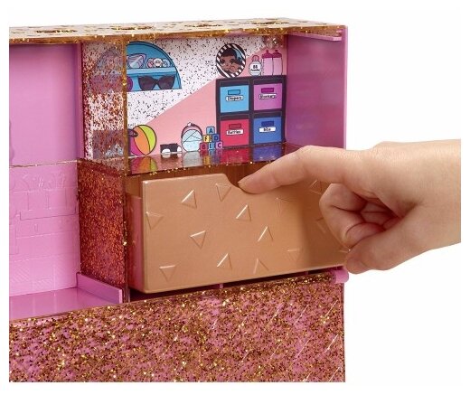 lol pop up store cena