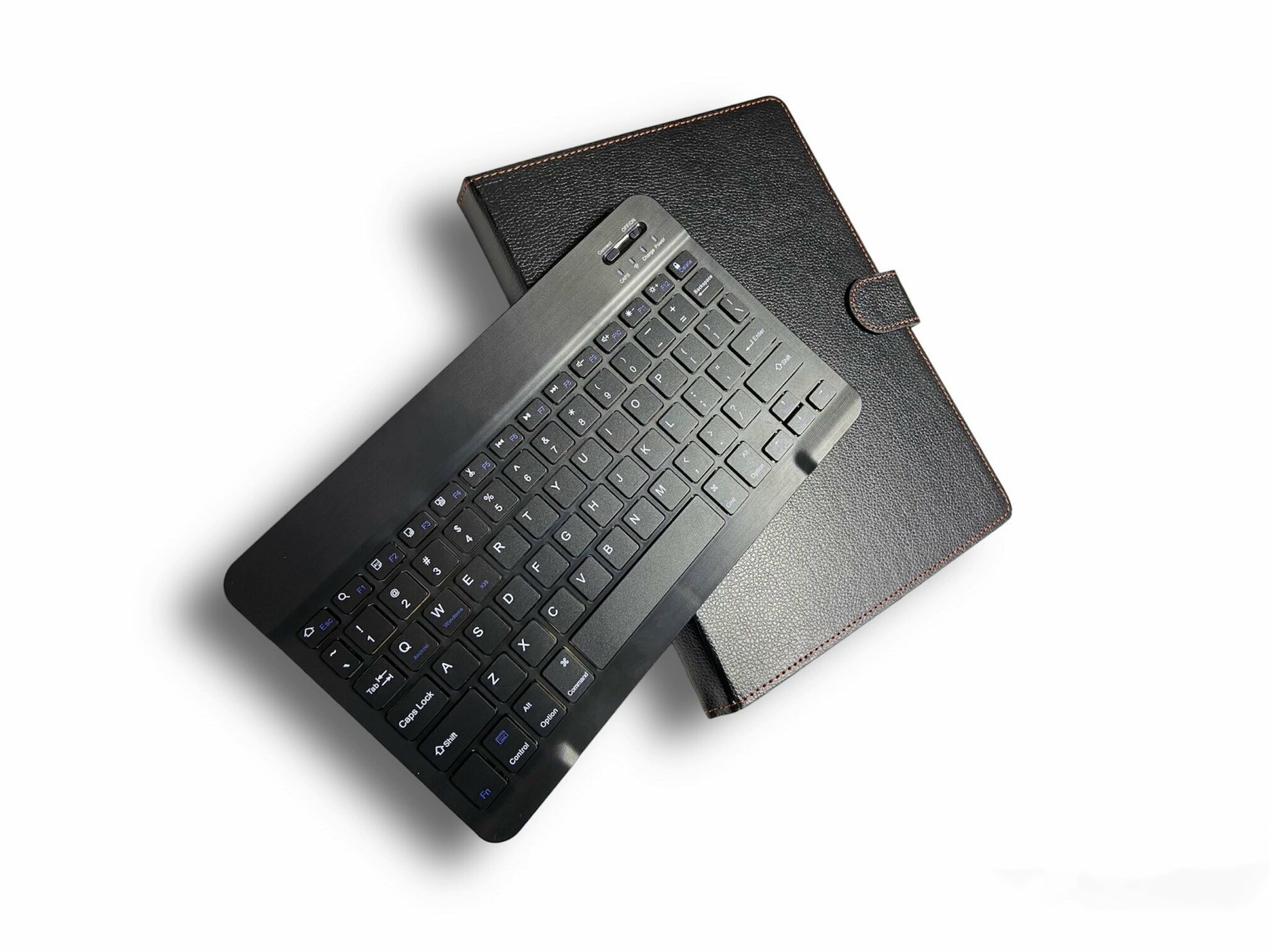 Чехол-клавиатура MyPads для планшетов с диагональю 9.6/ 9.7/ 10.1/ 10.2/ 10.5/ 10.8 дюйма съёмная беспроводная Bluetooth в комплекте c кожаным че...
