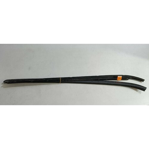 Направляющие стекла лобового металл Hawtai Laville [2.0 16V 6AT внедорожник дизель]