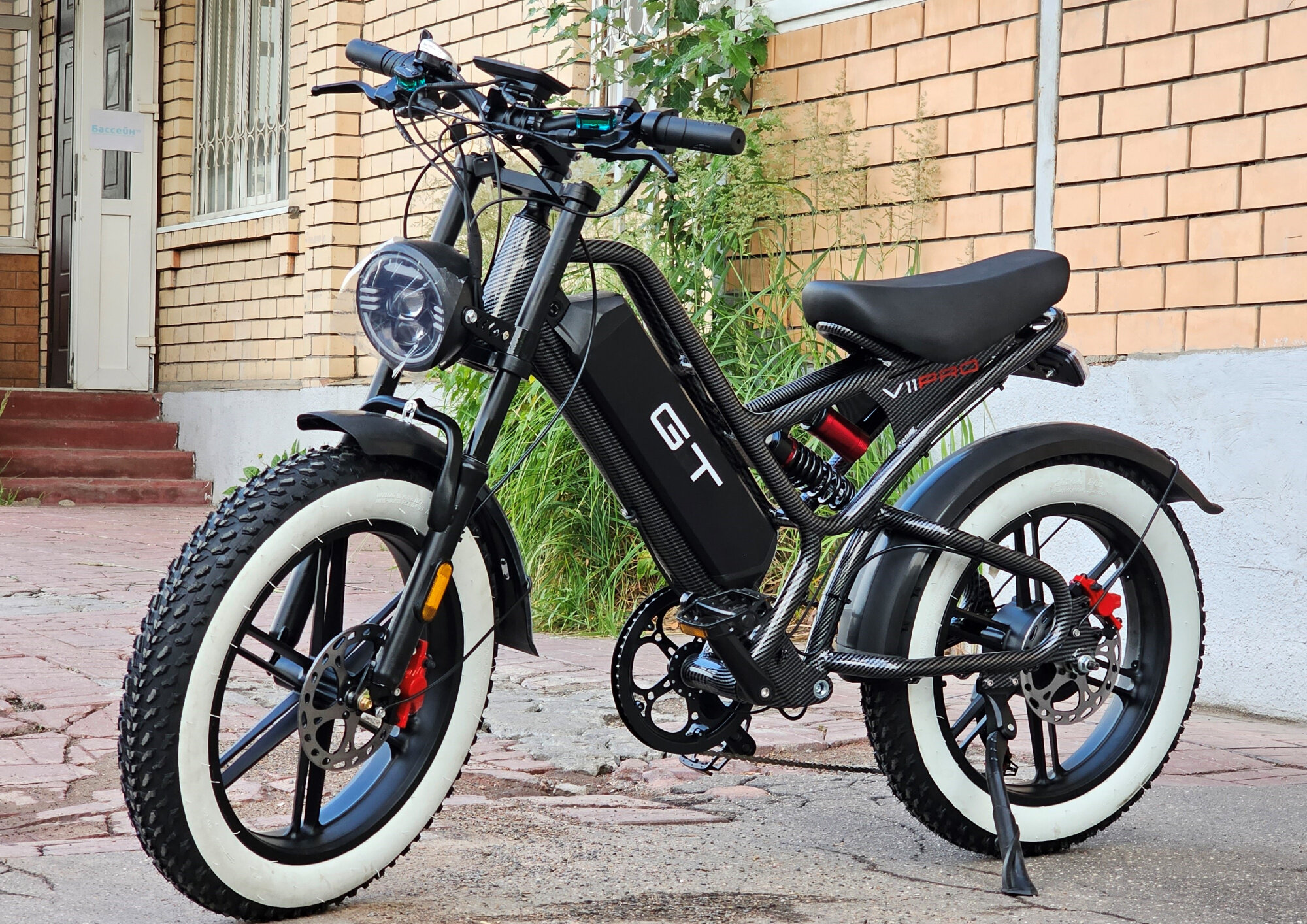 Электровелосипед GT V11 Pro — купить в интернет-магазине по низкой цене ...